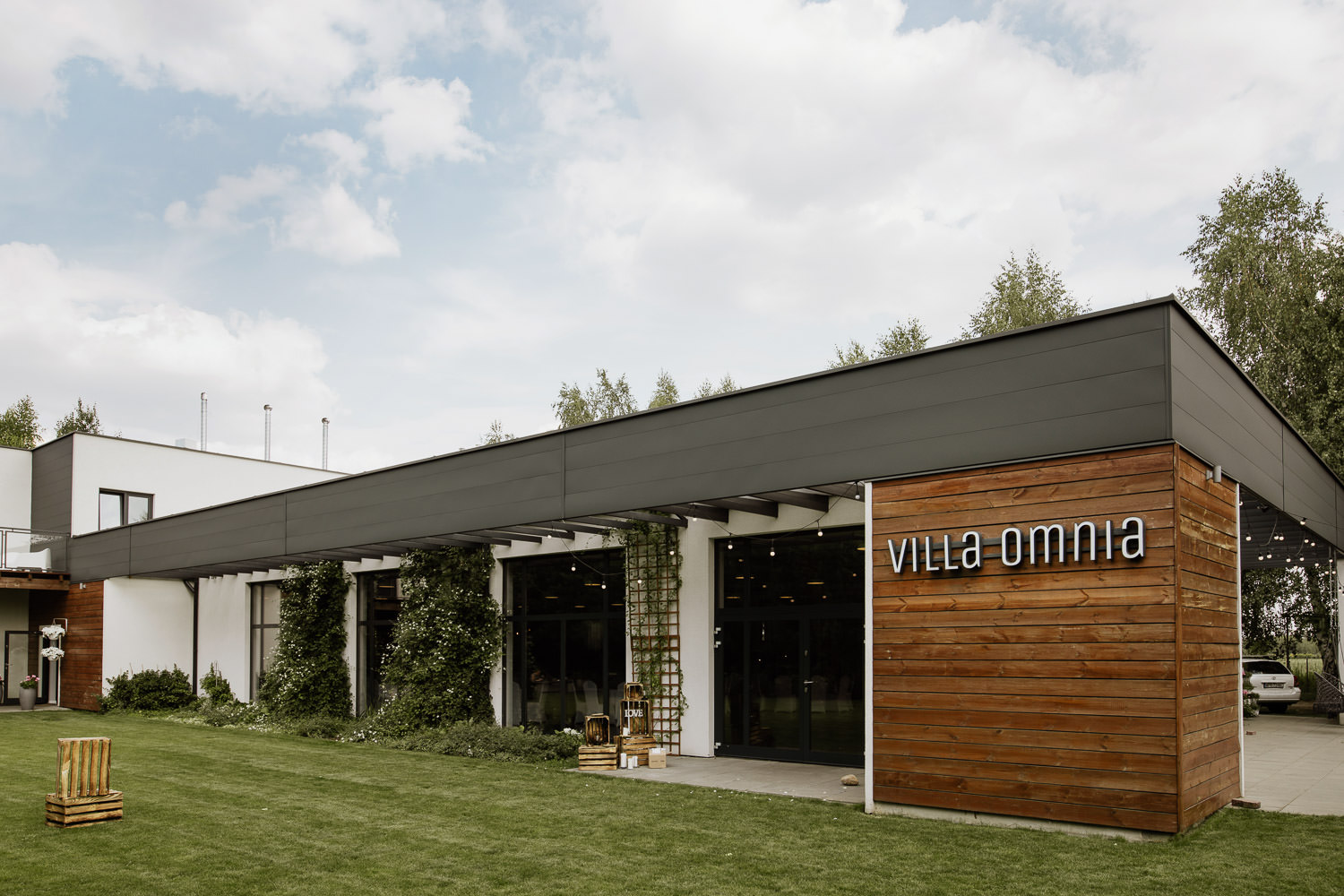 slub-plenerowy-villa-omnia-0001