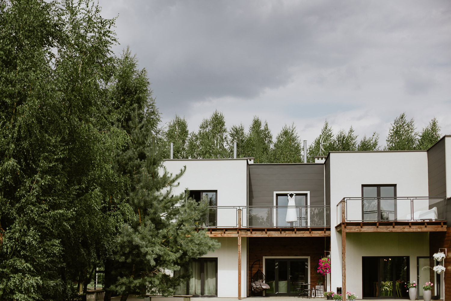 slub-plenerowy-villa-omnia-0027